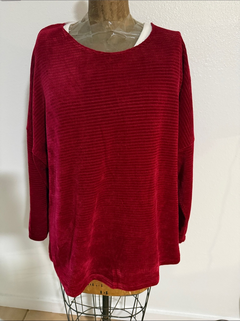 NWT Chenault Red Chenille Long Sleeve Women's Top Size 2X